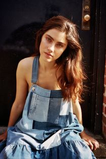 Sexy naked American mom